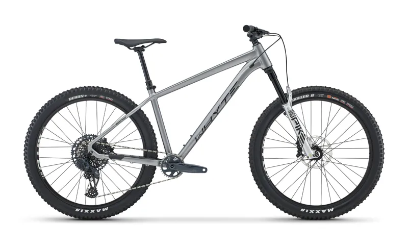 Whyte 909 X Mountain Bike in Matt Grey/Black Rose