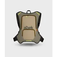 South Downs Bikes Albek H20-Haul Four Hydration Pack 2L in Sunflash Dune | FREE delivery over £30 + Cycle Scheme