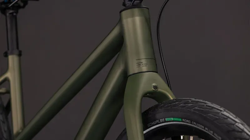 Cube Editor One Hybrid Bike in Reed Green/Black-10