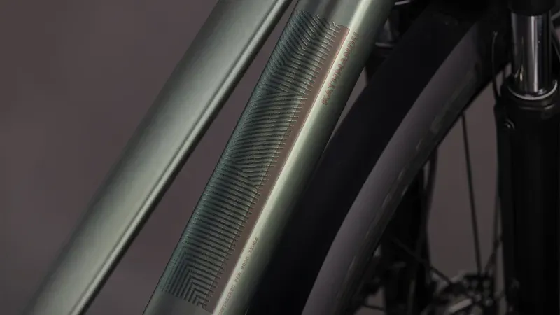 Cube Kathmandu One Hybrid Bike in Sage Brush Green/Green-9