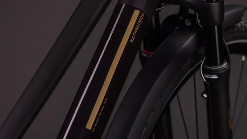 Cube Kathmandu SLX Hybrid Bike in Solar Eclipse/Gold-10