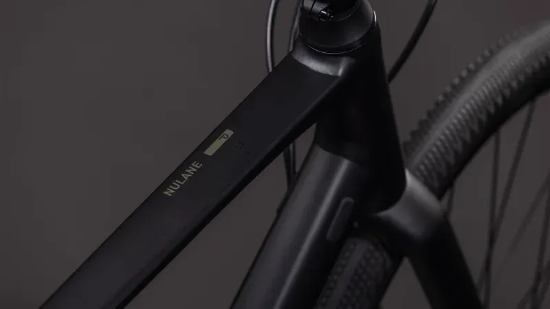 Cube Nulane Pro Gravel Bike in Grey/Chrome-2