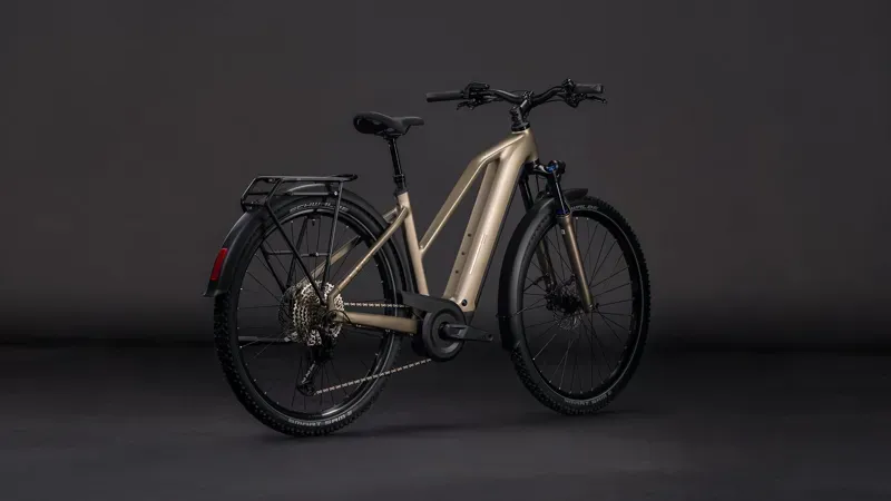 Cube Nuride Hybrid Pro 600 E-Gravel Bike in Flash Stone/Chrome-3