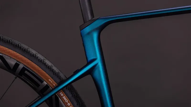 Cube Nuroad C:62 Race Gravel Bike in Nebula/Blue-4