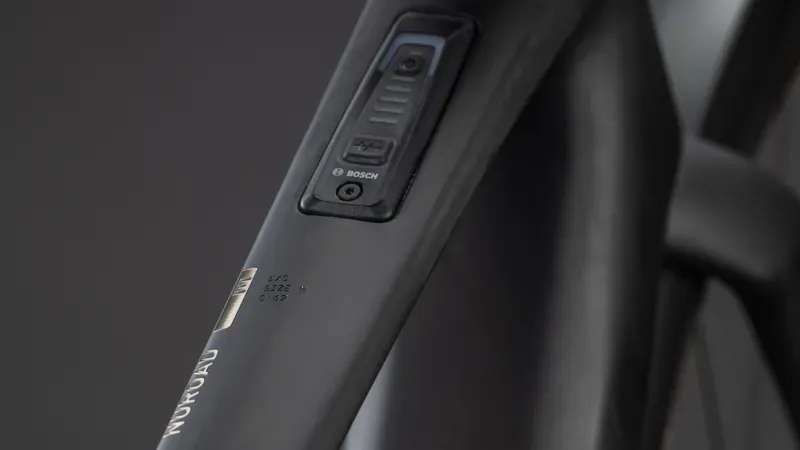 Cube Nuroad Hybrid C:62 Exc 400x FE E-Hybrid Bike in Blackline-2