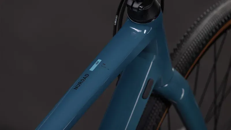 Cube Nuroad One Gravel Bike in Grove Green/Black-2