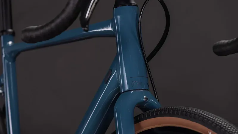 Cube Nuroad One Gravel Bike in Grove Green/Black-6