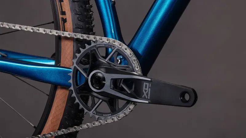 Cube Reaction C:62 SLX Mountain Bike In Electric Blue/White-5