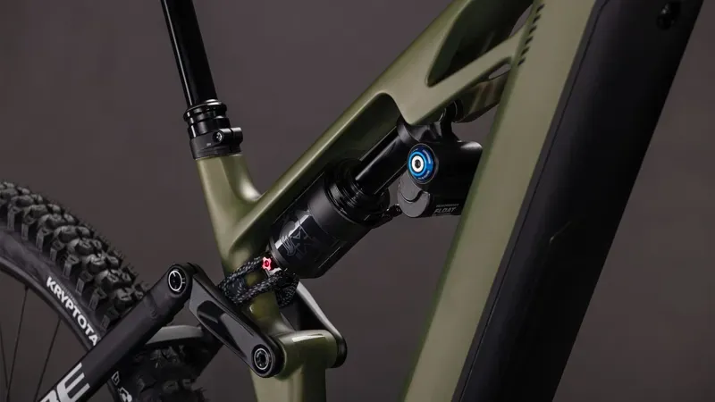 Cube Stereo Hybrid One77 HPC TM 800 E-MTB in Reed Green/Matrix-6