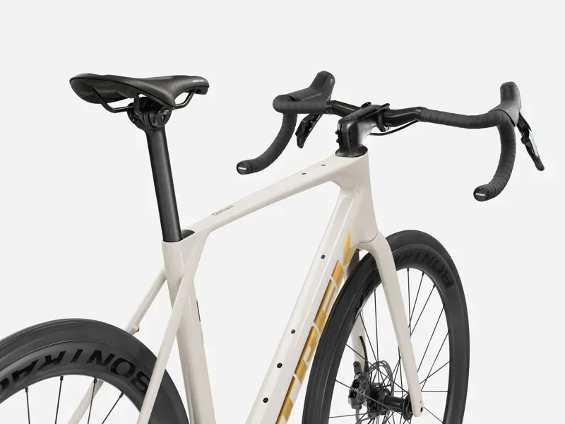 Trek Domane SL 6 AXS Gen. 4 Carbon Endurance Bike in Buff Beige-3