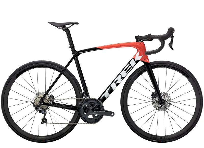 Trek Emonda SL 6 Disc Pro Road Bike in Black