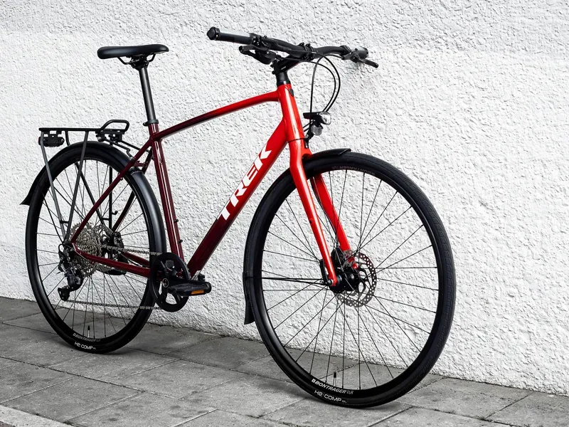 2022 Trek FX 3 Disc Equipped Hybrid Bike in Viper Red to Cobra Blood-1