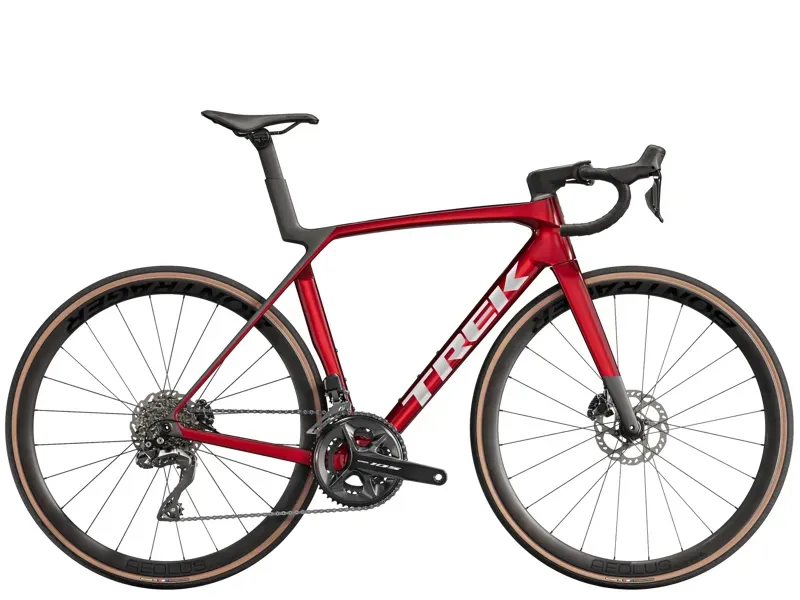 Trek Madone SL 6 Gen 8 Road Bike In Crimson