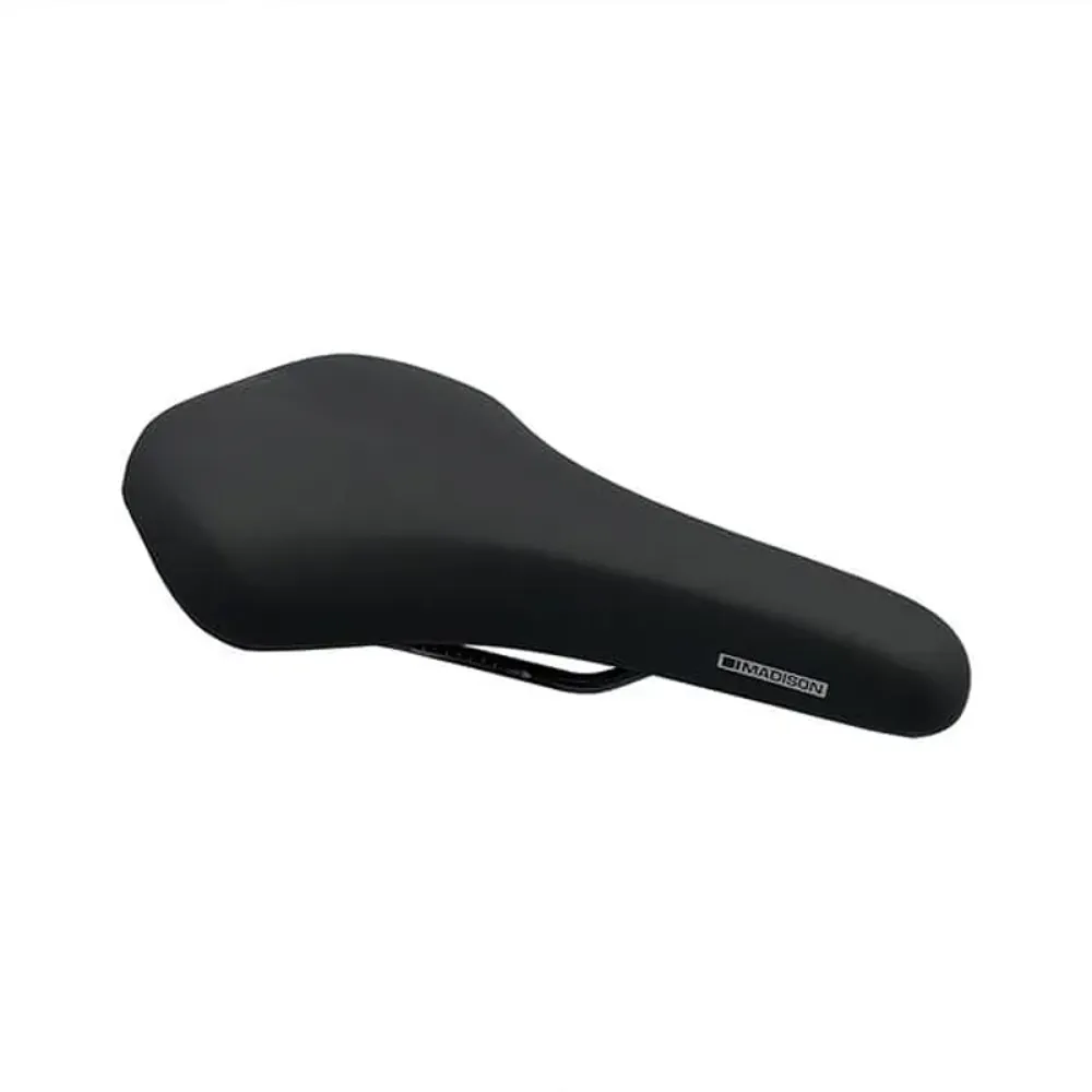 South Downs Bikes Madison Freewheel U100 Gelcel 158 mm x 275 mm Saddle in Black | FREE delivery over £30 + Cycle Scheme