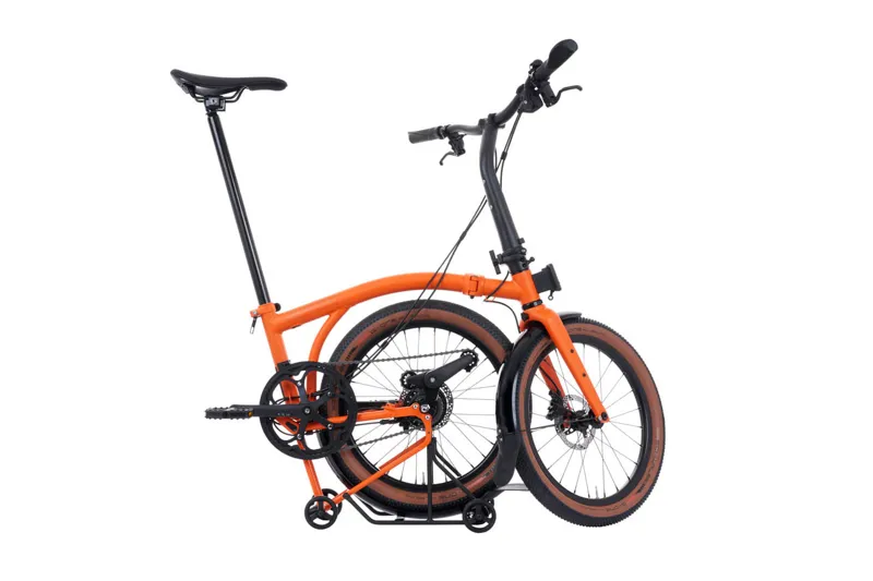 Brompton G-Line 8spd Medium in Adventure Orange with Rack-2