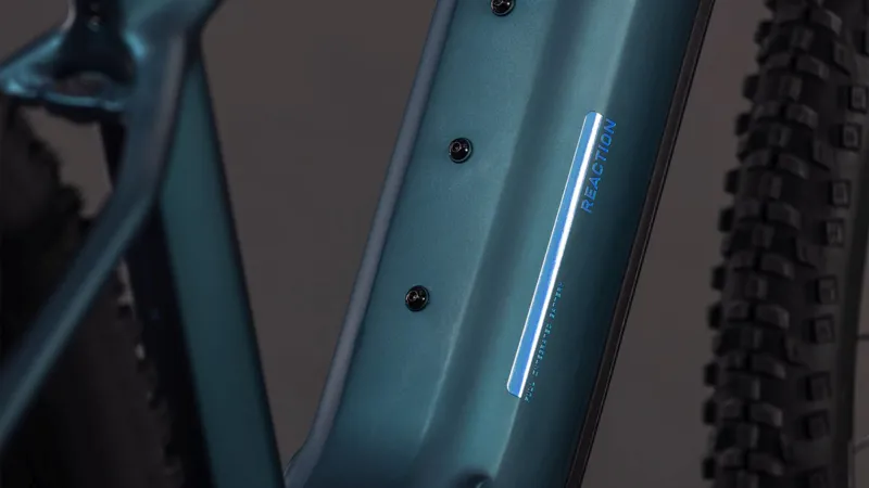 Cube Reaction Hybrid One 800 E-MTB in Royal Green/Prism-3