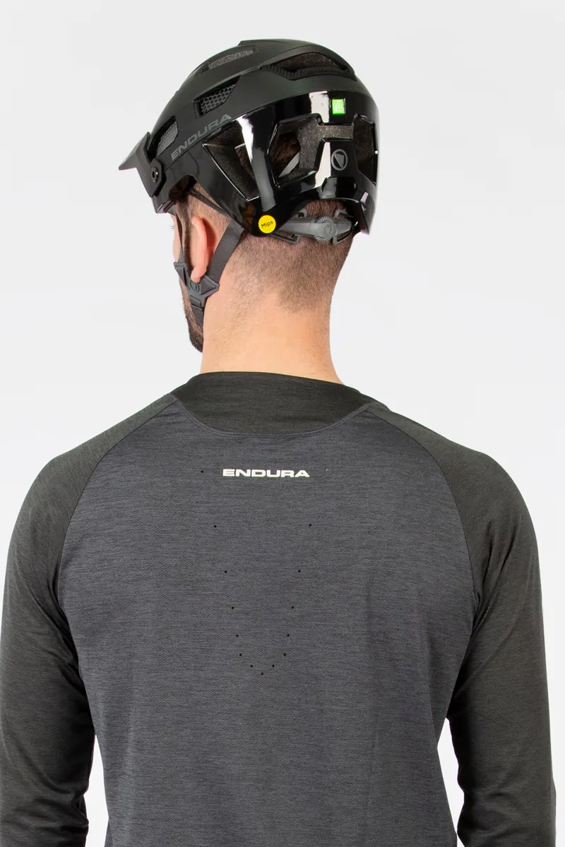 Endura SingleTrack L/S Jersey in Atlantic-3