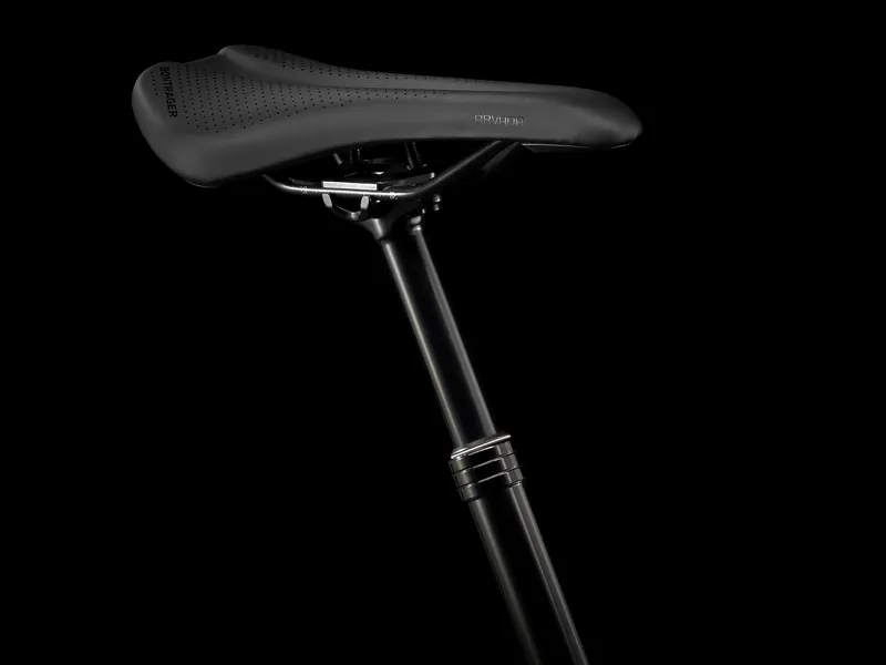 Trek Fuel EX 7 Mountain Bike in Black-1