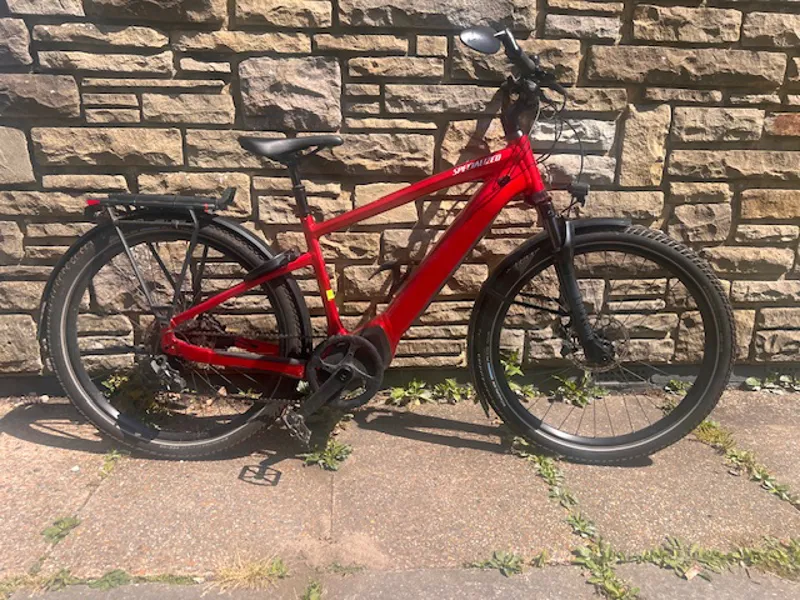 Pre Loved Specialized Turbo Vado 5.0 Electric Bike in Red Medium Frame