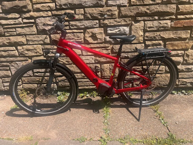 Pre Loved Specialized Turbo Vado 5.0 Electric Bike in Red Medium Frame-2