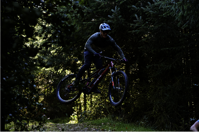 Whyte ELyte Evo Stag Works ruby red with black-2