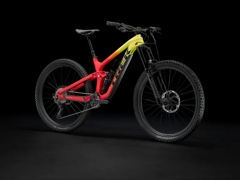 Trek Slash 9.8 XT Carbon Mountain Bike -1