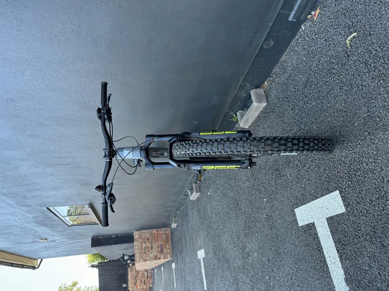 E-160 S Grey with Matt Black-3