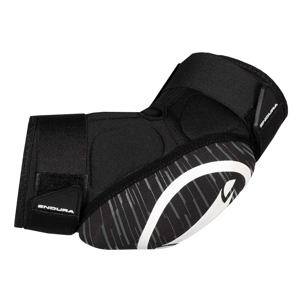 South Downs Bikes Endura SingleTrack Elbow Protector in Black | FREE delivery over £30 + Cycle Scheme