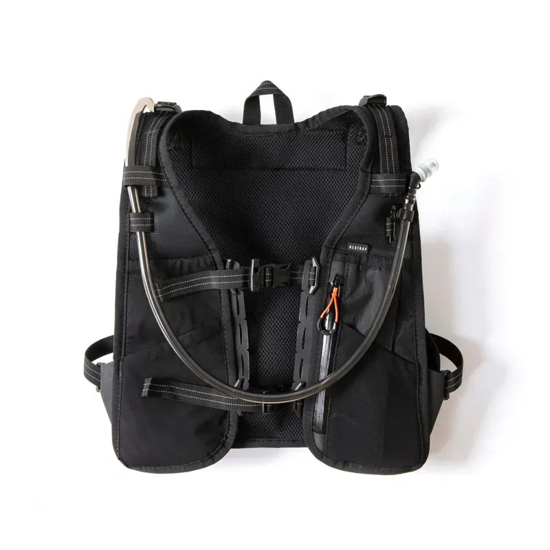 Race Hydration Vest Black 38.0 1.0