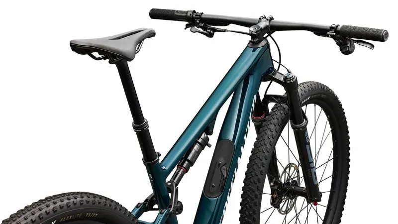 Specialized Epic 8 Comp XC MTB in Gloss Emerald Metallic-3