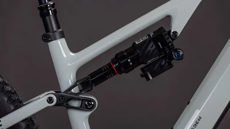 Cube AMS Hybrid one44 c:62 Race 400x eMountain Bike in Reed Beige/Black-3