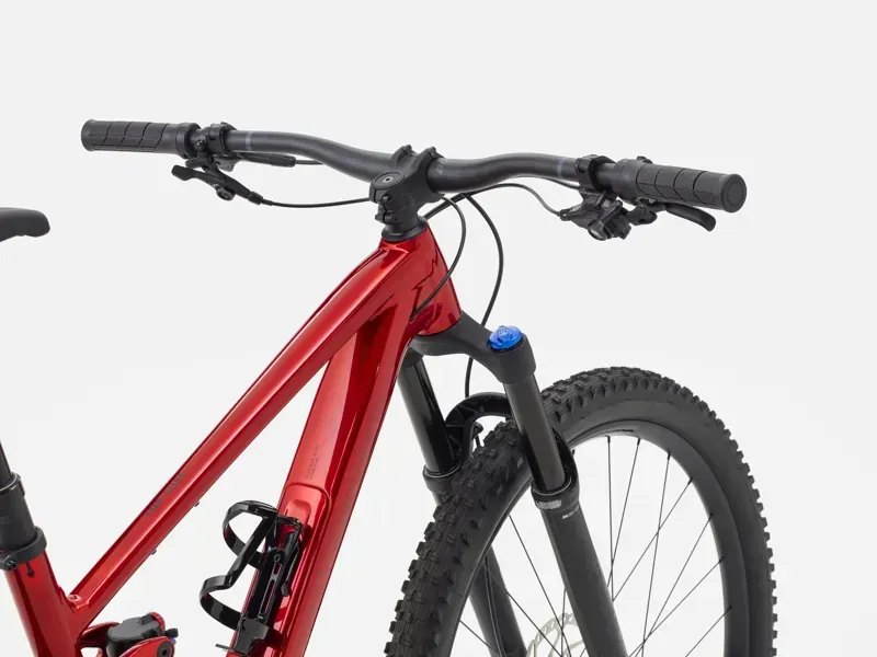Trek Top Fuel 8 Gen 4 Mountain Bike in Fury Red-2