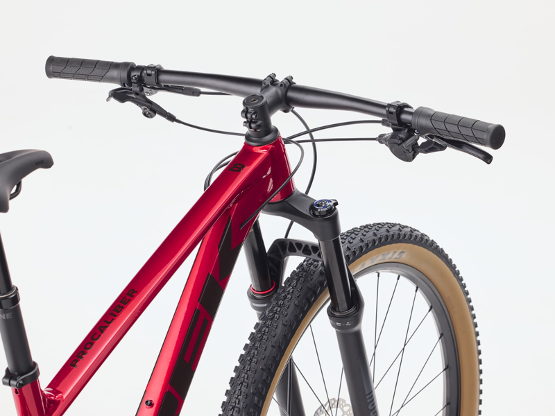 Trek Procaliber 8 XC MTB in Fury Red-2